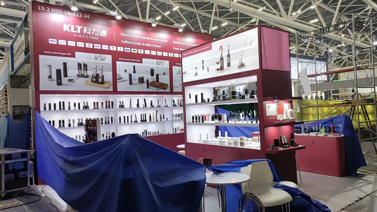 广州与深圳展台设计公司的服务对比(图1)