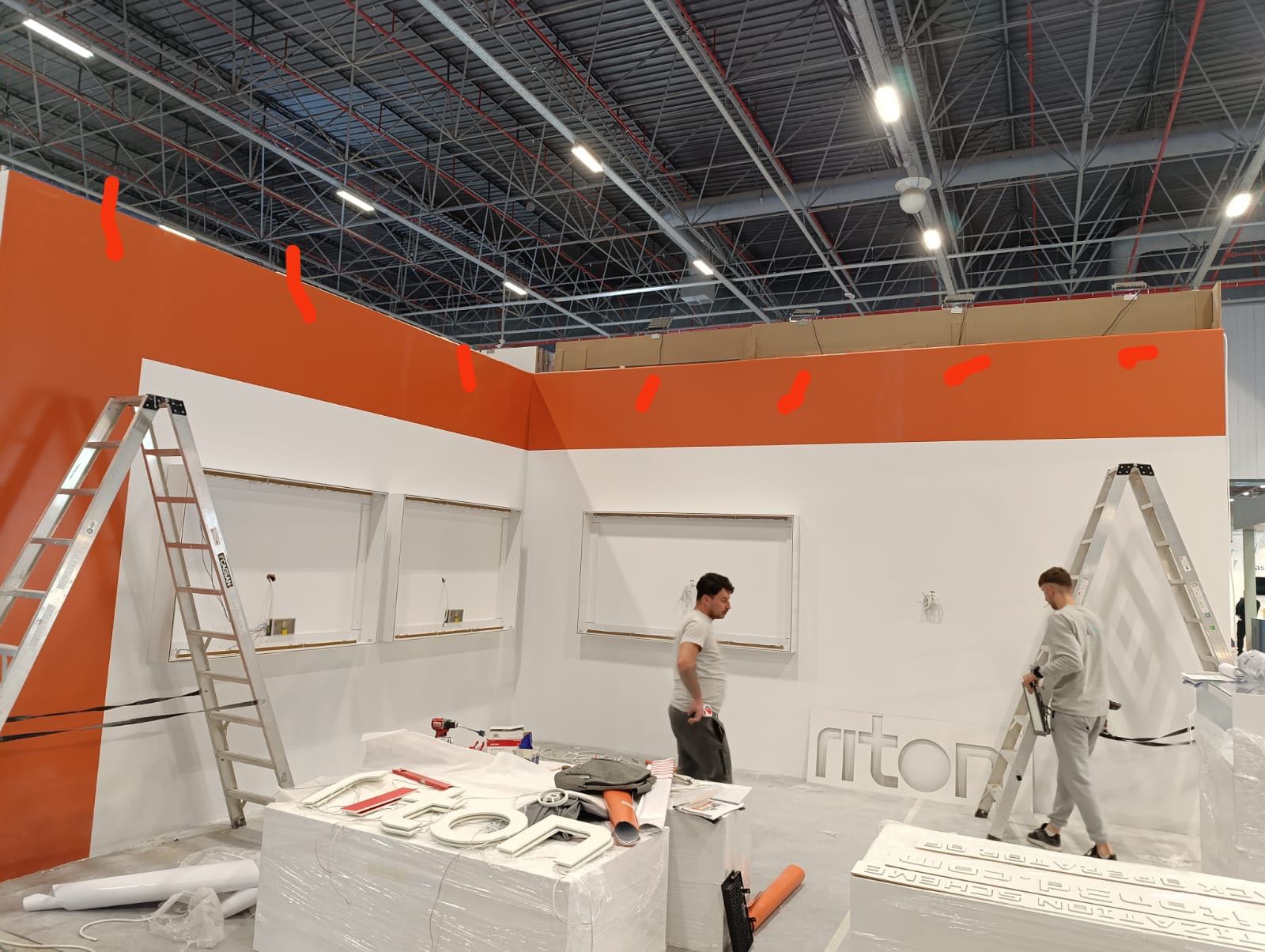 广州展台设计公司，展台建设的专家(图1)