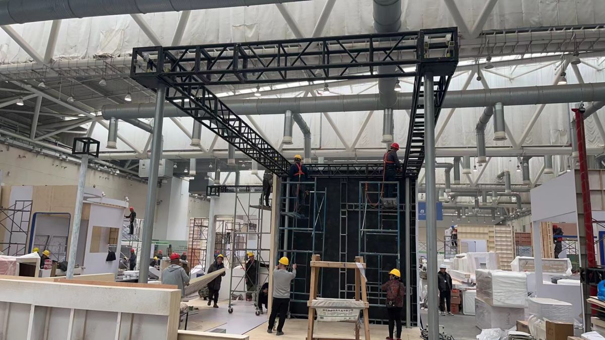 深圳展会设计搭建：让品牌展位出彩的秘诀(图1)