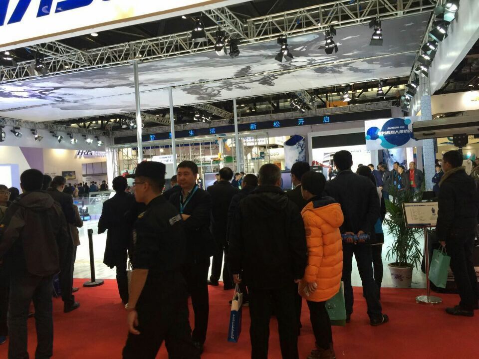 上海展览装修如何为您的展览提供专业的装修服务？(图1)