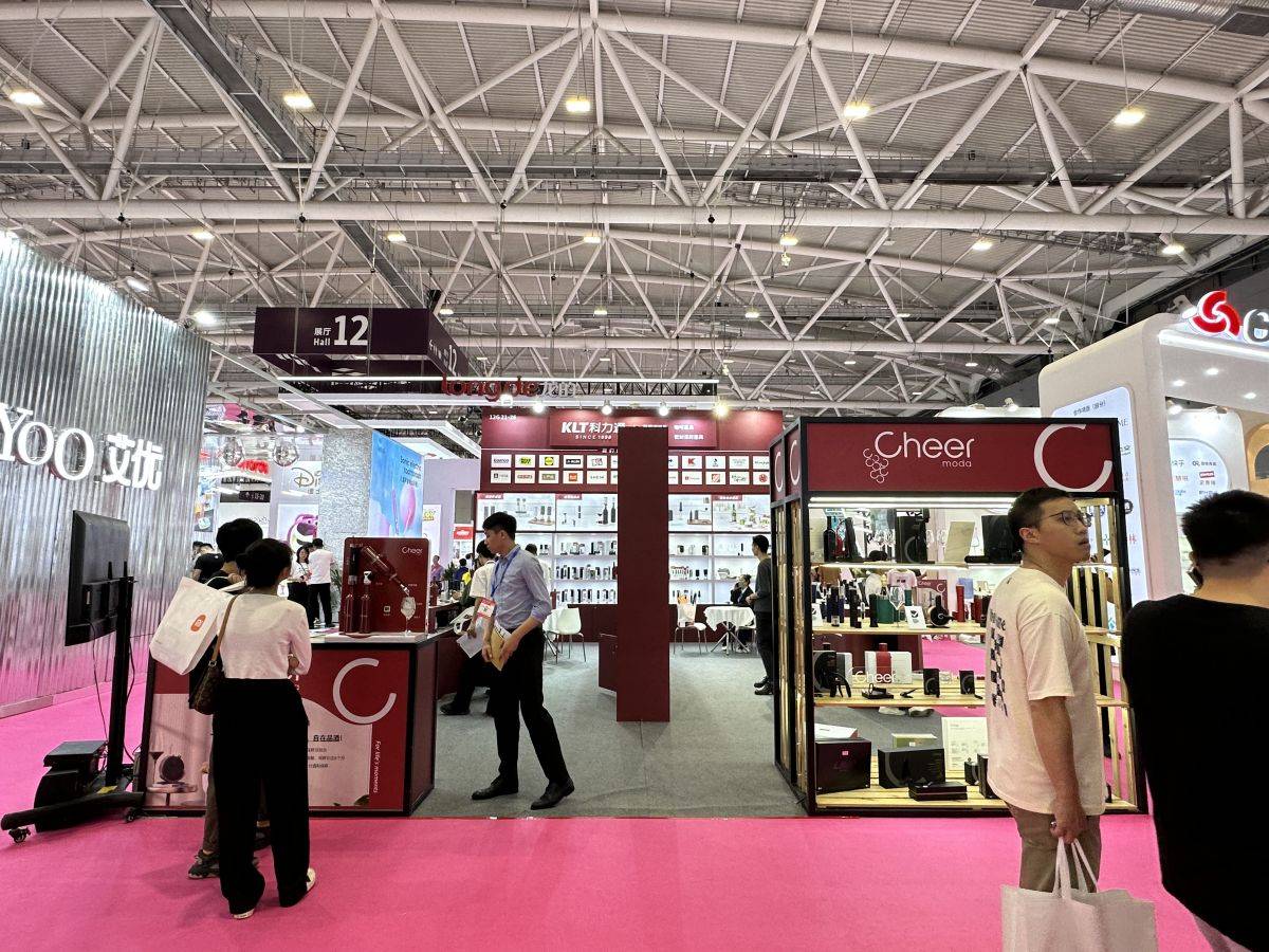 北马其顿展台施工(图1)