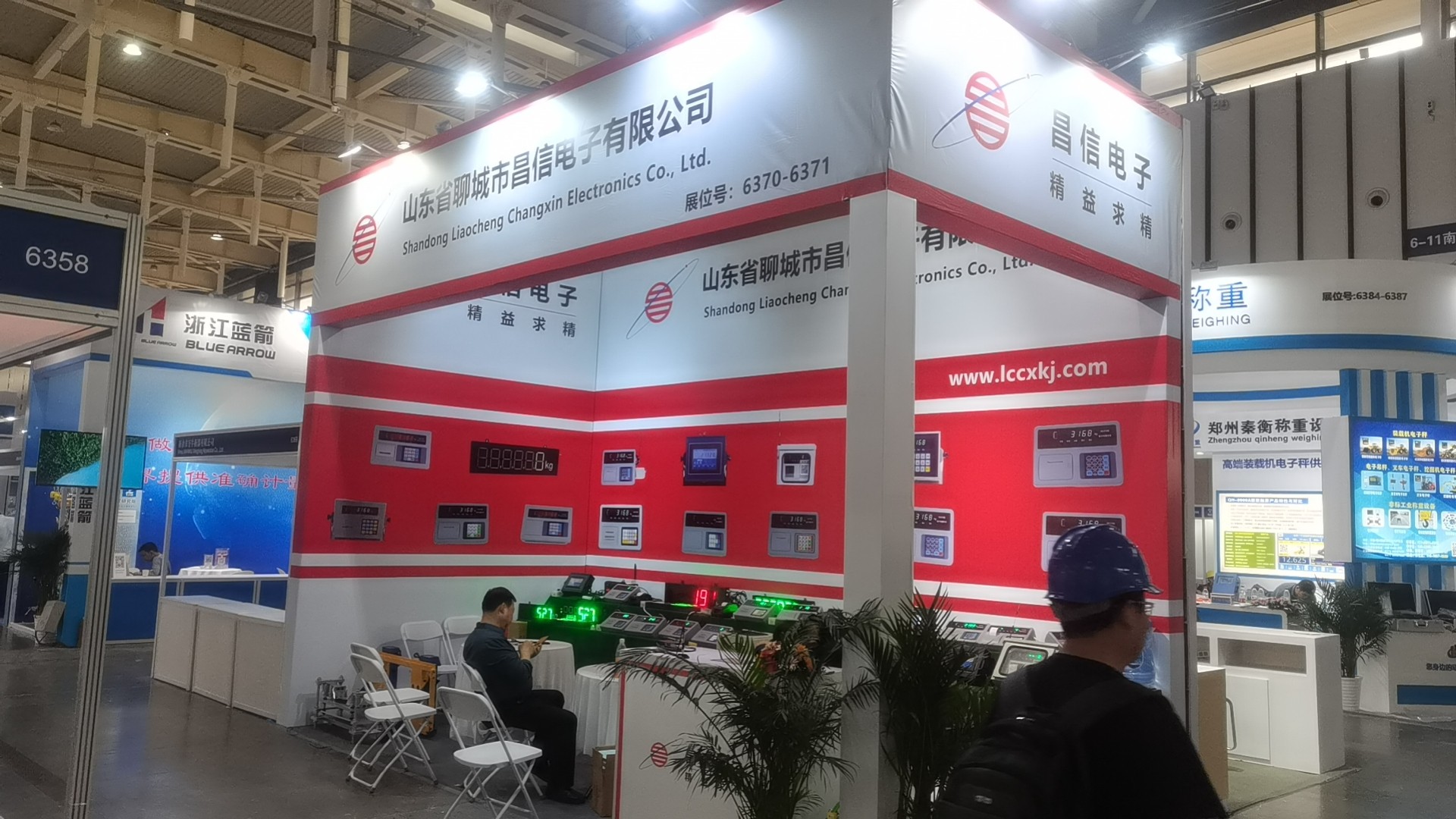上海展位设计搭建有哪些创新思路？(图1)