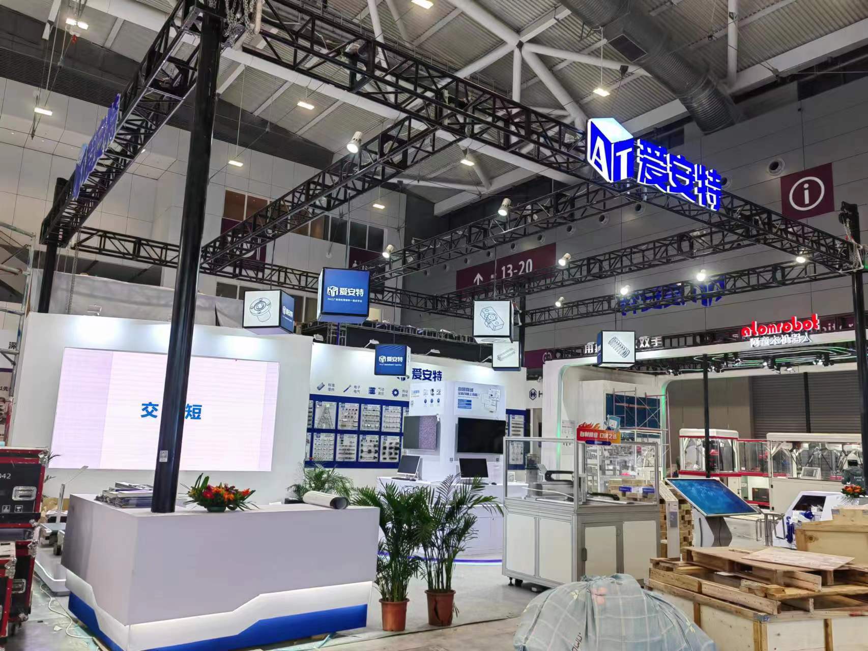 成功案例分享：如何在美国展会中通过搭建吸引眼球(图1)