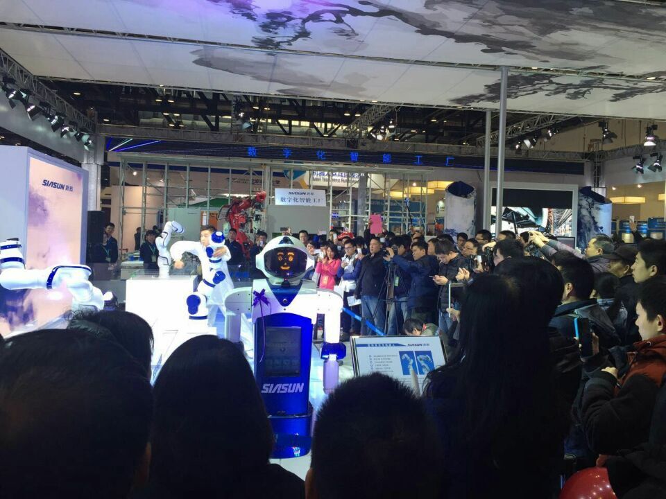 上海展台装修如何为您的展台提供专业的装修服务？(图1)