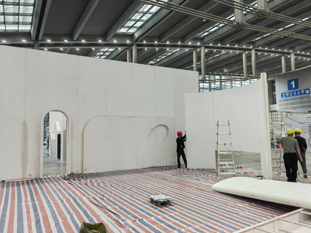 美国展会制作搭建的常见问题与解决方案(图1)